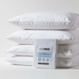 Homescapes Waterproof Pillow Protectors Standard Size, Pack Of 4 - thumbnail 1
