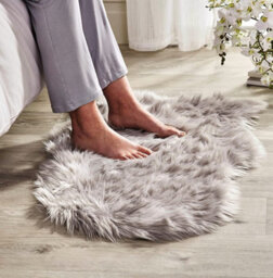 White Faux Sheepskin Rug - Deep Pile Fluffy Shaggy Area Rugs Or Sofa Chair Bench Cover Throw - Measures 90 X 60Cm - thumbnail 1
