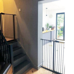 Bettacare Child And Pet Gate, 107.4Cm - -115Cm, Matt Black, Extra Tall Gate 104Cm In Height, Pressure Fit Stair Gate - thumbnail 9