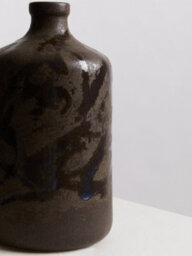 Orsina Brown Bottle Vase, Boho Chic Decorative Vase, Modern And Contemporary Stoneware Tall Vase, Large Vase Decor - thumbnail 5