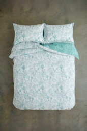 Deyongs Cow Parsley Printed Polycotton Duvet Set Bedding - thumbnail 4