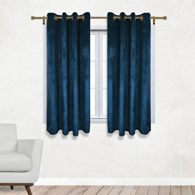 Aspire Homeware Navy Blackout Velvet Curtain Thermal Insulated Eyelet Window Curtain Pair (W)117Cm X (D)137