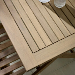 Furniturebox Uk Hamburg Solid Wood 4 Seat Outdoor Folding Dining Table: Rustic Farmhouse Design - thumbnail 5