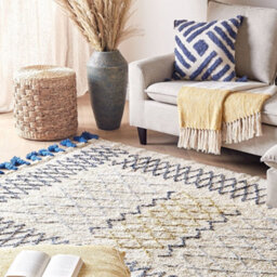 Wyld And Coco Beige Cotton Area Rug 140 X 200 Cm - Hand-Tufted, Geometric Pattern With Cobalt Blue Tassels - thumbnail 2