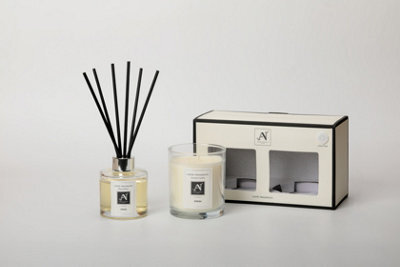 Aroma Naturals Minimalist Luxe Candle & Reed Diffuser Gift Set Seaweed, Pink Peppercorn Scent - image 1