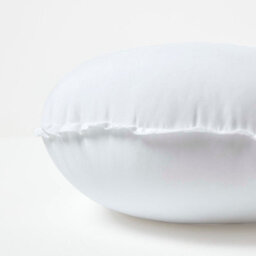 "Homescapes Super Microfibre Round Shaped Cushion Pad - Cushion Filler And Inserts 45 Cm (18"")" - thumbnail 3