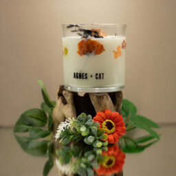 Serenityy Agnes + Cat Botanical Soy Wax Candle - Lakeland Mocha - thumbnail 4