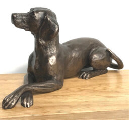 Animal Crackers Weimaraner Dog Figurine In Solid Cold Cast Bronze Designed By Harriet Glen - thumbnail 2