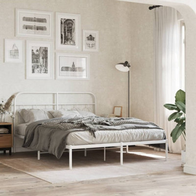 Berkfield Metal Bed Frame Without Mattress With Headboard White 135X190Cm - image 1
