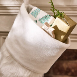 Dibor Set Of 2 Traditional Beresford White & Grey Faux Fur Xmas Gift Decoration Christmas Stocking For Kids - thumbnail 4
