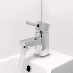 Aveli Floorstanding 1200mm Bathroom Vanity Unit & Basin Sink Gloss White Tap And Waste - thumbnail 6