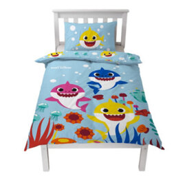 Baby Shark Rainbow Reversible Duvet Set Multicoloured (Single) - thumbnail 5