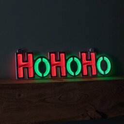 Samuel Alexander 40Cm Light Up Hanging Ho Ho Ho Christmas Infinity Mirror Sign With Red And Green Leds - thumbnail 4