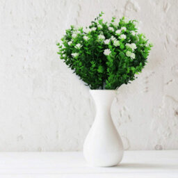 Artificial Eucalyptus Flowers, Artificial Greenery Plant Flower Bouquet, Plastic Decorative Flowers, 4 Pieces (White) - thumbnail 3