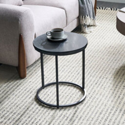 Wyld And Coco 40Cm Round Marble Top Side Table With Black Powder-Coated Iron Base, Modern Living Room - thumbnail 2