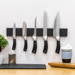 Rockingham Forge Magnetic Kitchen Utensil Rack - Black Cherry Wood, 30Cm, 5 Space Wall Storage - thumbnail 3