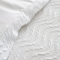 Catherine Lansfield Heatset Wave White Duvet Cover Set Super King Bedding Set - thumbnail 3