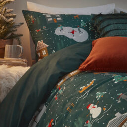Furn. Winter Pine Festive Reversible Duvet Cover Set, Toddler/junior, Green - thumbnail 2