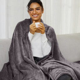 Ameha Fleece Plain Blanket, Lightweight & Reversible Throw For Travel, Bed & Sofa Blanket, Grey Double 150X200Cm - thumbnail 8