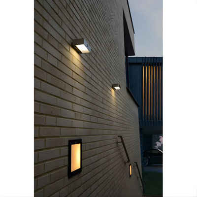 Accessotech Lutec Solar Led Brick Light 2W 4000K 150Lm Ip44 Motion Sensor Wall Light - image 1
