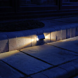 Auraglow Solar Dual-Directional Led Step Lights - Pack Of 3 - thumbnail 6