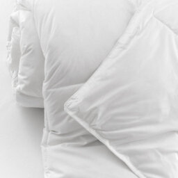 Gaveno Cavailia Luxury Hotel Quality Goose Feather & Down Super King Size Duvet Extra Warm Deluxe Quilt 13.5 Tog - thumbnail 3