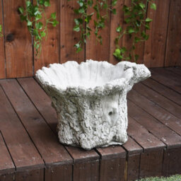 Beautiful Tree Trunk Shaped Birdbath - thumbnail 4