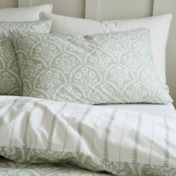 Bianca Fine Linens Scallop Floral 200 Thread Count Cotton Percale Reversible Single Duvet Cover Set With Pillowcase Green - thumbnail 3