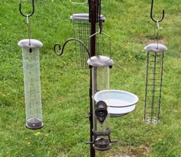 Selections Metal Complete Bird Feeding Station With 4 Large Feeders & Stabiliser Stand - thumbnail 5