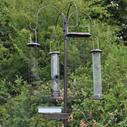 Selections Metal Complete Bird Feeding Station With 4 Large Feeders & Stabiliser Stand - thumbnail 1