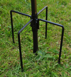 Selections Metal Complete Bird Feeding Station With 4 Large Feeders & Stabiliser Stand - thumbnail 7