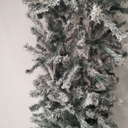Samuel Alexander 8Ft Indoor Flocked Pvc Christmas Tree Arch With Snow Tips And Flat Top - thumbnail 9