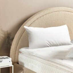 Beliani Low-Profile Microfibre Bed Pillow 40 X 80 Cm White - Soft Support - thumbnail 2
