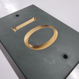 Green Slate House Number 10 With Gold Infill 14 X 9Cm - thumbnail 2