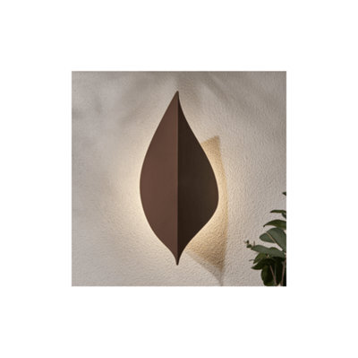Zink Zn-43344-Rst Alani Outdoor Ip65 9W Led 4000K (Cool White) Leaf Style Wall Light In A Rust Finish - image 1