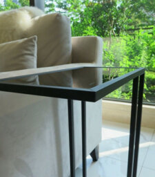 Aspect Furniture Bellini C Shape Table,sofa/side/end/laptop Table-Black Tempered Glass - thumbnail 3