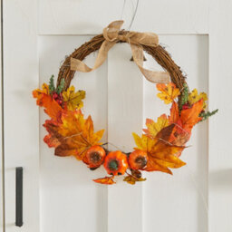 Living And Home Artificial Pumpkin Maple Leaves Hanging Wreath With Led Lights For Thanksgiving Harvest Festival 40Cm - thumbnail 4