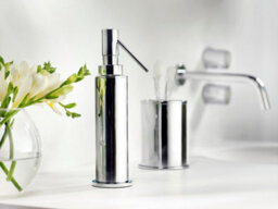 Cosmic Soap Dispenser, 125Ml Capacity, Siver Gloss, Freestanding. Collection Kubic - thumbnail 2