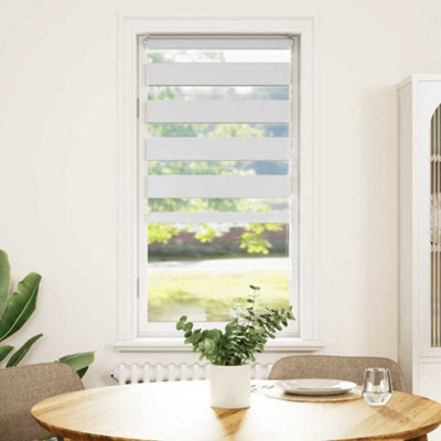 Berkfield Modern Zebra Blind White 60X100 Cm Fabric Width 55.9 Cm Polyester