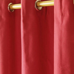 Homescapes Plain Red Cotton Eyelet Curtains 137 X 228 Cm - thumbnail 3