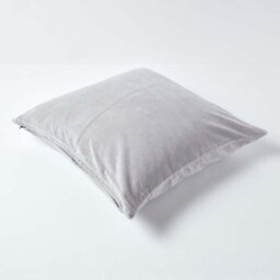 Homescapes Set Of 2 Light Grey Velvet Cushion Covers, 40 X 40 Cm - thumbnail 3