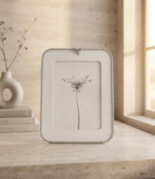 Biznest The Silver Finish Bow Detail 7 X 5 Inches Single Photo Frame Elegant Metal Freestanding Portrait Gallery Picture 23X18Cm - thumbnail 3