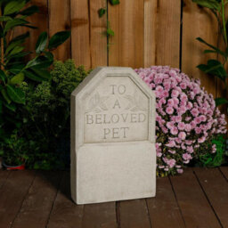 'to A Beloved Pet' Stone Cast Tombstone Memorial - thumbnail 6