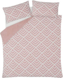 Smart Living Luxurious Geo Jacquard Fleece Duvet Cover With Pillowcases - thumbnail 4