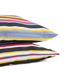 Gardenwize Outdoor Pair Of Stripe Scatter Cushions - thumbnail 3