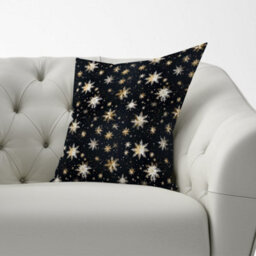 Warren Reed Designer A Giraffe On A Beach Holiday Cushions 60Cm X 60Cm - thumbnail 2