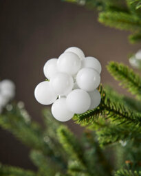 WeRChristmas White Glass Berry Cluster Christmas Baubles, 10 Pack - thumbnail 3
