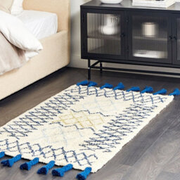 Beliani Beige Cotton Rug 80 X 150 Cm Hand-Tufted Geometric Design With Cobalt Blue Tassels - thumbnail 2