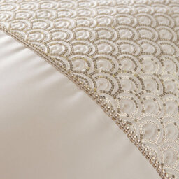Catherine Lansfield Deco Sequin Duvet Cover Set With Pillowcases Champagne Gold - thumbnail 3
