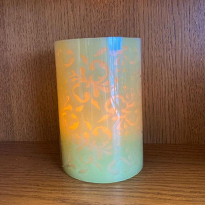 Flower Design Real Wax Led Candle - Battery Powered Handcrafted Faux Flameless Floral Pillar Candlelight - H15 X 10Cm, Green - image 1